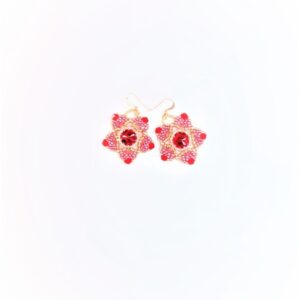 Orecchini Rosaria con cabochon Swarovski rosso, perline e biconi